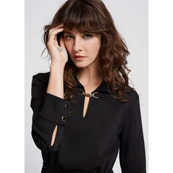 & OTHER STORIES Straight Gold Buckle Mini Dress Size 10 Black LBD Classic Modest - Picture 3 of 15
